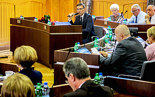 Prezydent Olsztyna uzyskał absolutorium za 2016 rok. Od głosu wstrzymał się klub radnych PiS